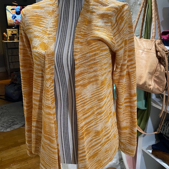 🌟🌟Lucky Brand Cardigan 💥🌟🌟 - Picture 3 of 5